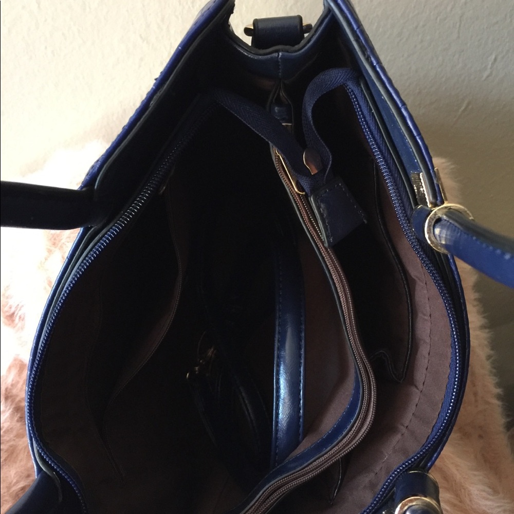 Functional Bag For Your Documents - image 5